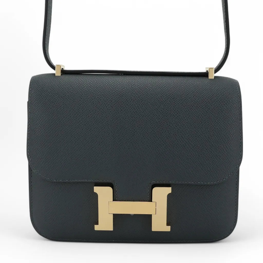 Hermès Mini Constance 18 Gris Misty.