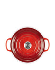 Le Creuset round pot 20cm.
