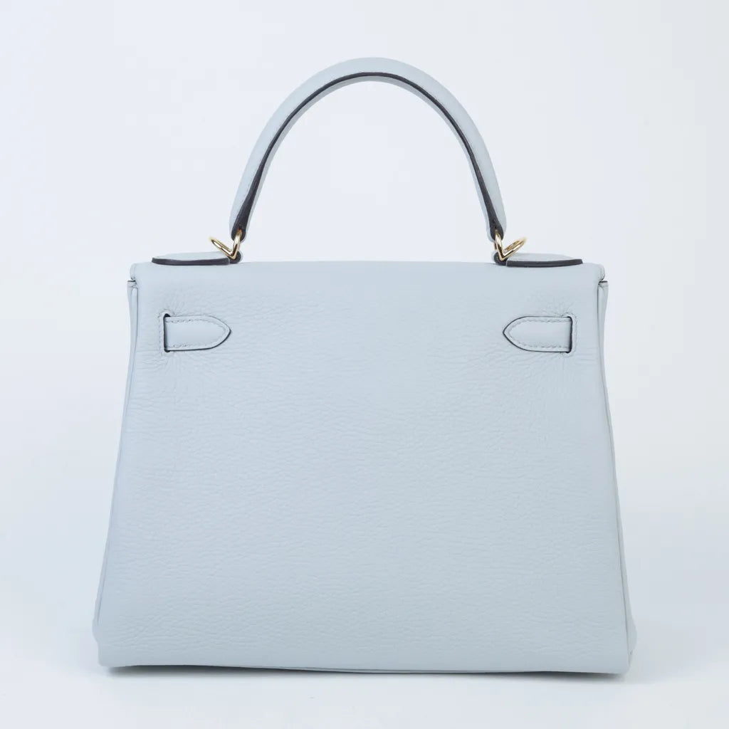 Hermès Kelly 28 Bleu Pale.