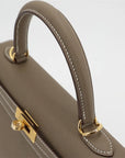 HERMÈS Kelly 25 Etoupe