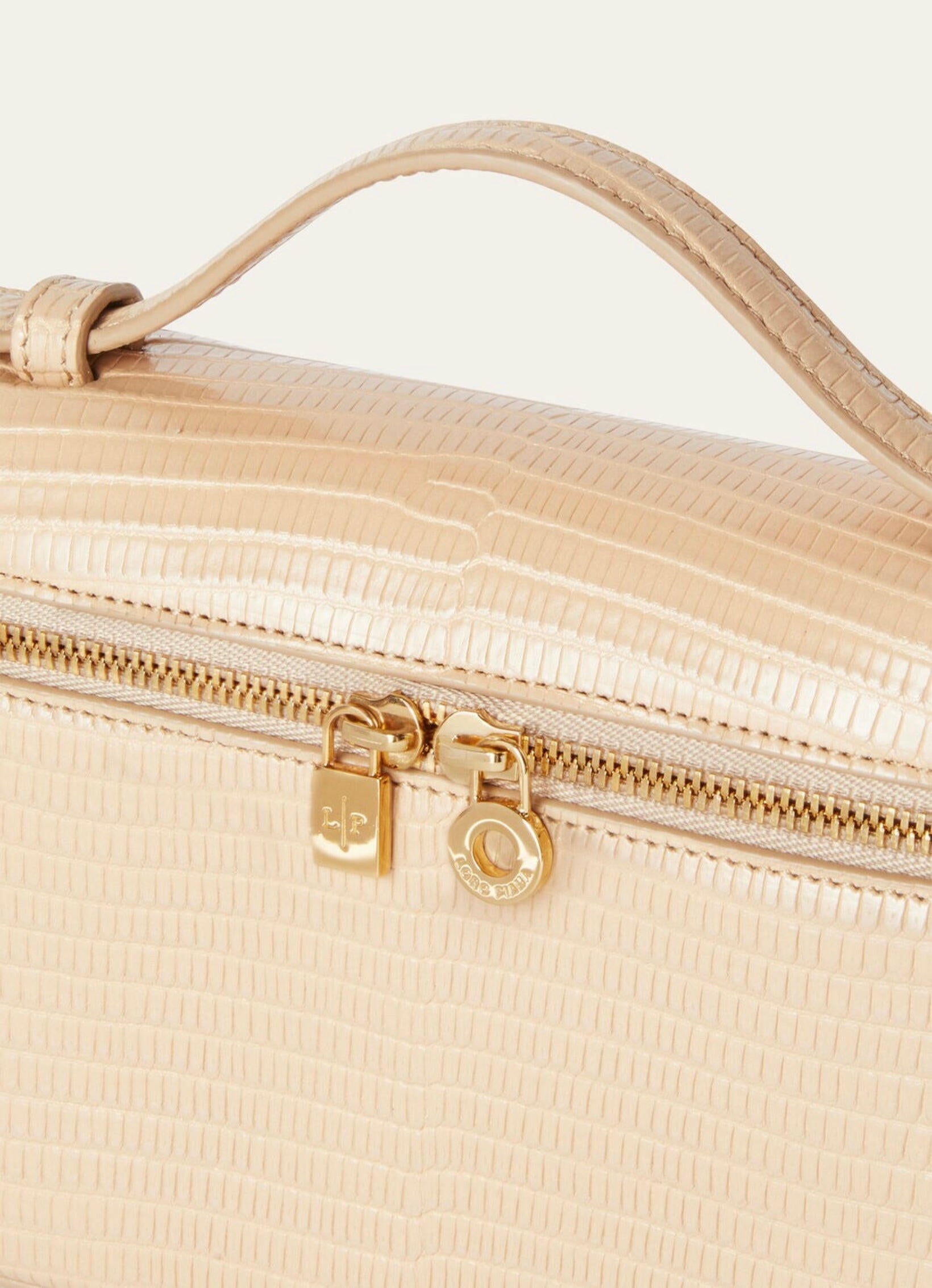 Loro Piana Extra Pocket L19.