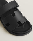 Hermès Men’s Chypre Sandals Noir
