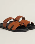 Hermès Men’s Chypre Sandals Gold