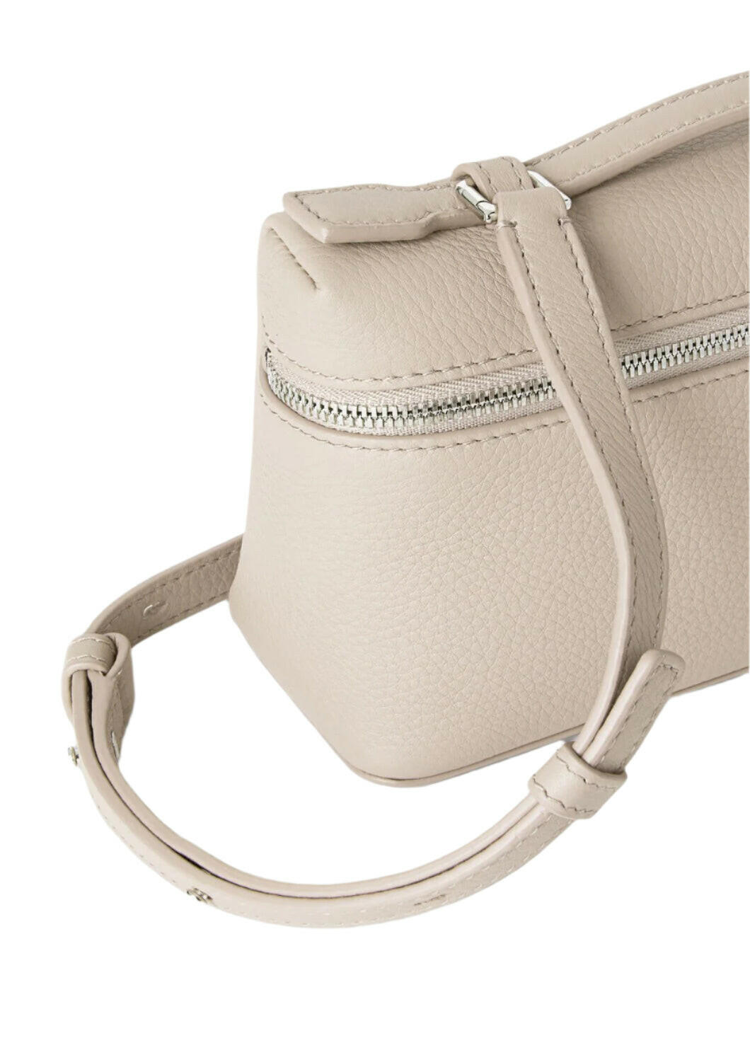 Loro Piana Extra Pocket L19 Bag.