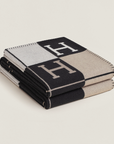 HERMÈS Avalon III Sofa Throw