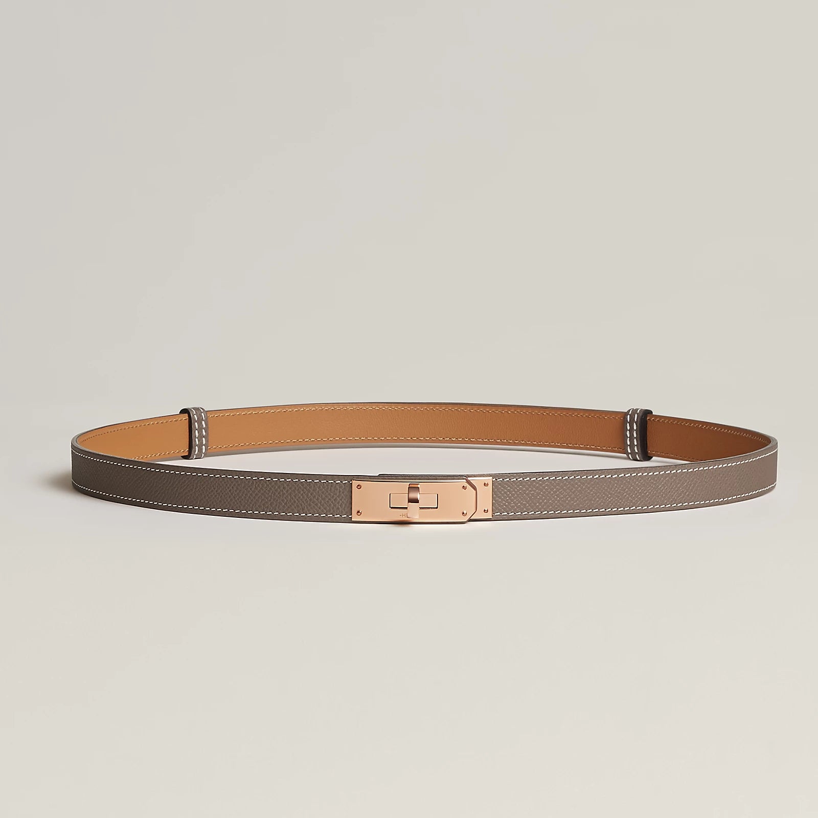 Hermès Kelly belt.