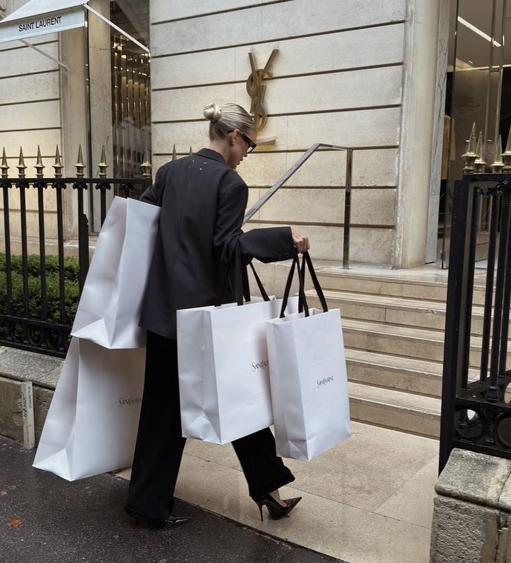 Why You (Actually) Need a Personal Shopper