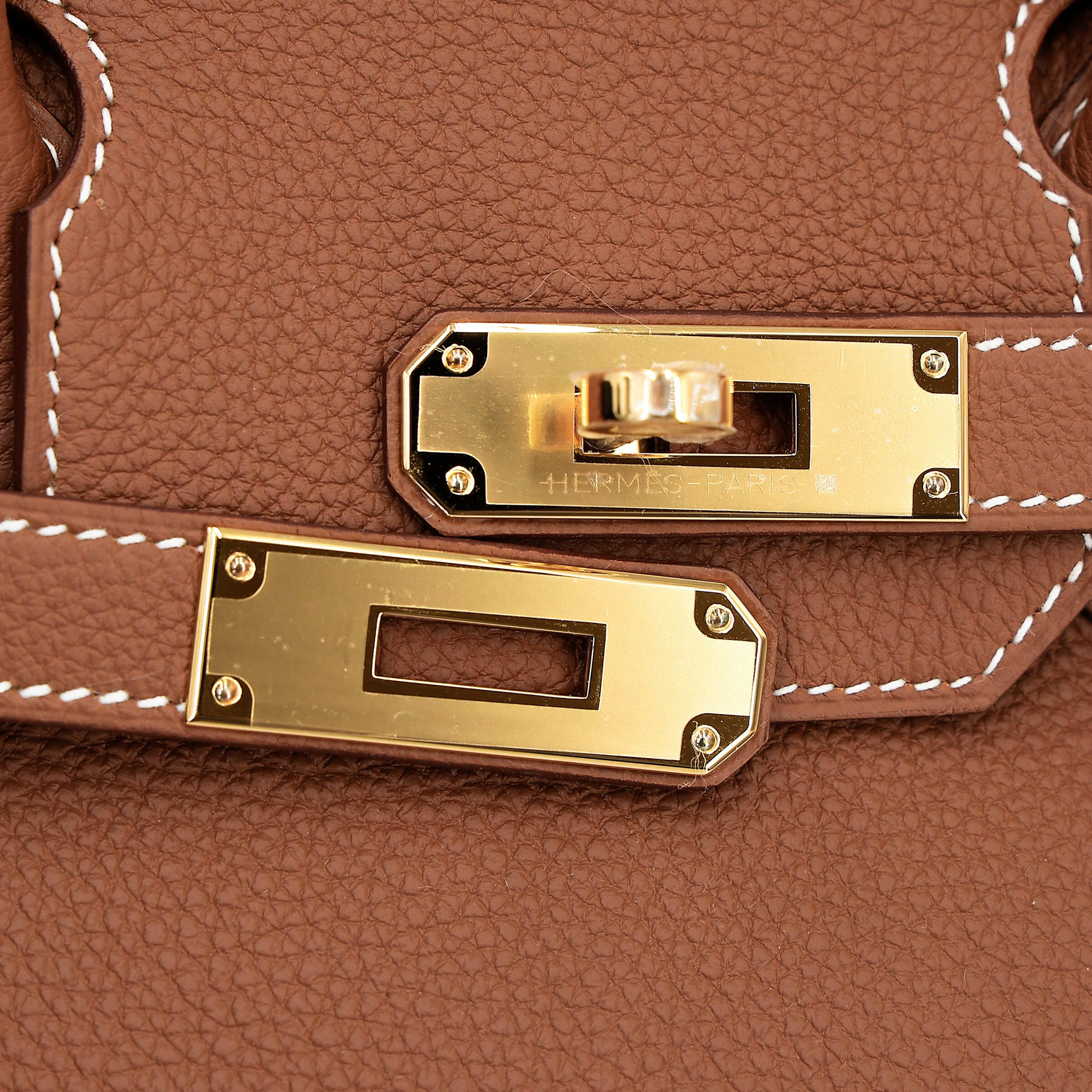 Hermès Birkin 30 Gold.