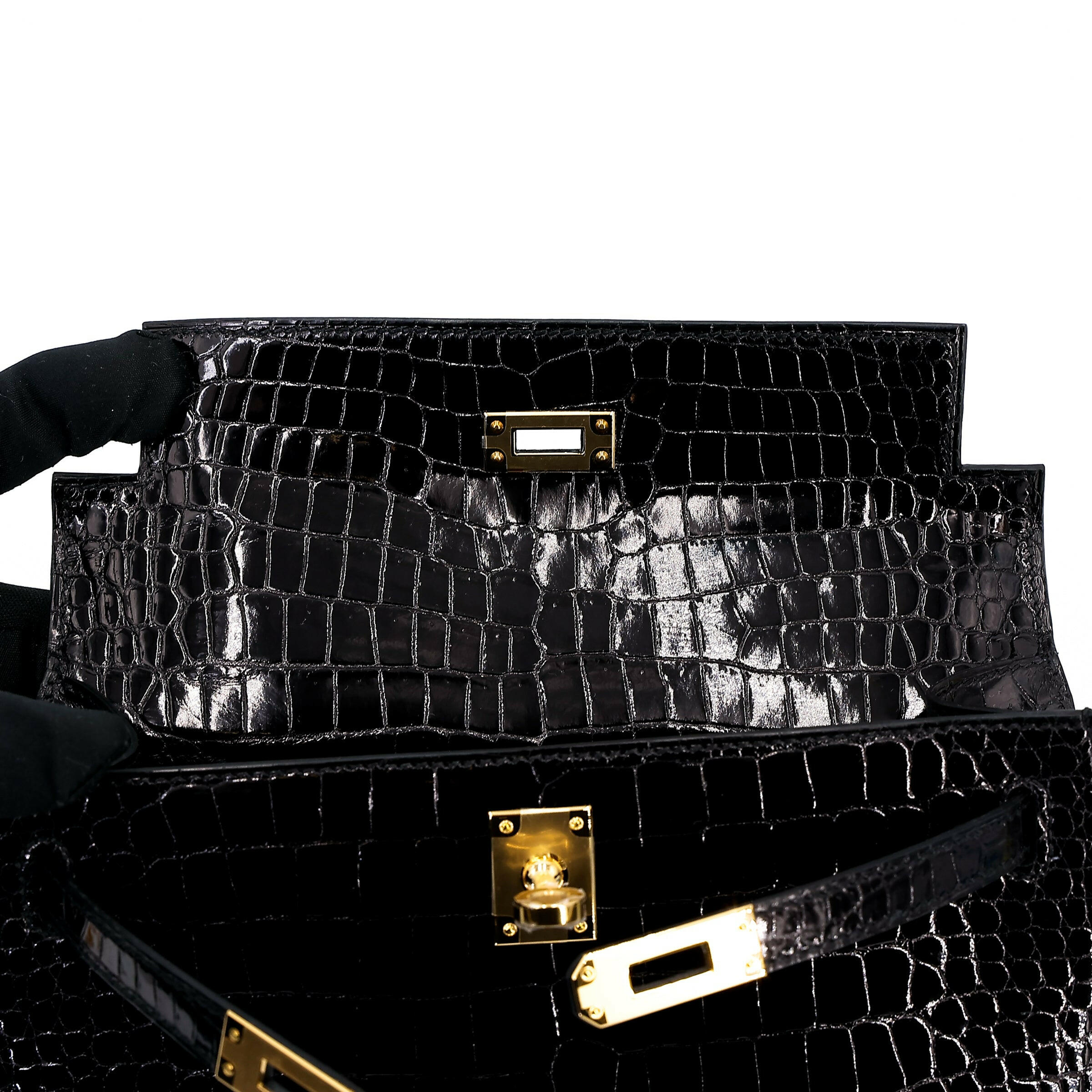 Hermès Kelly Pochette Crocodile.