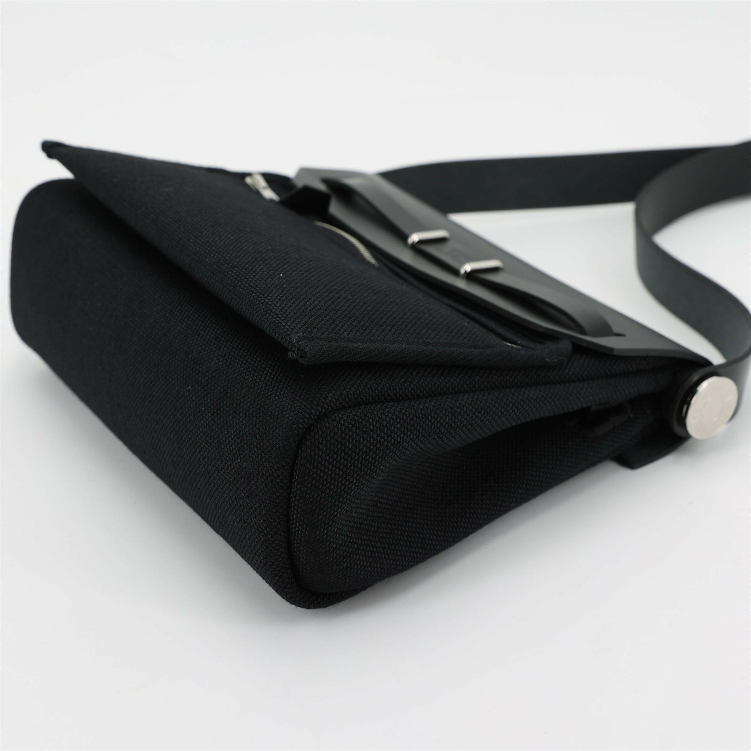 Hermès Herbag Zip 20.
