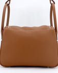 HERMÈS Lindy 26 GOLD