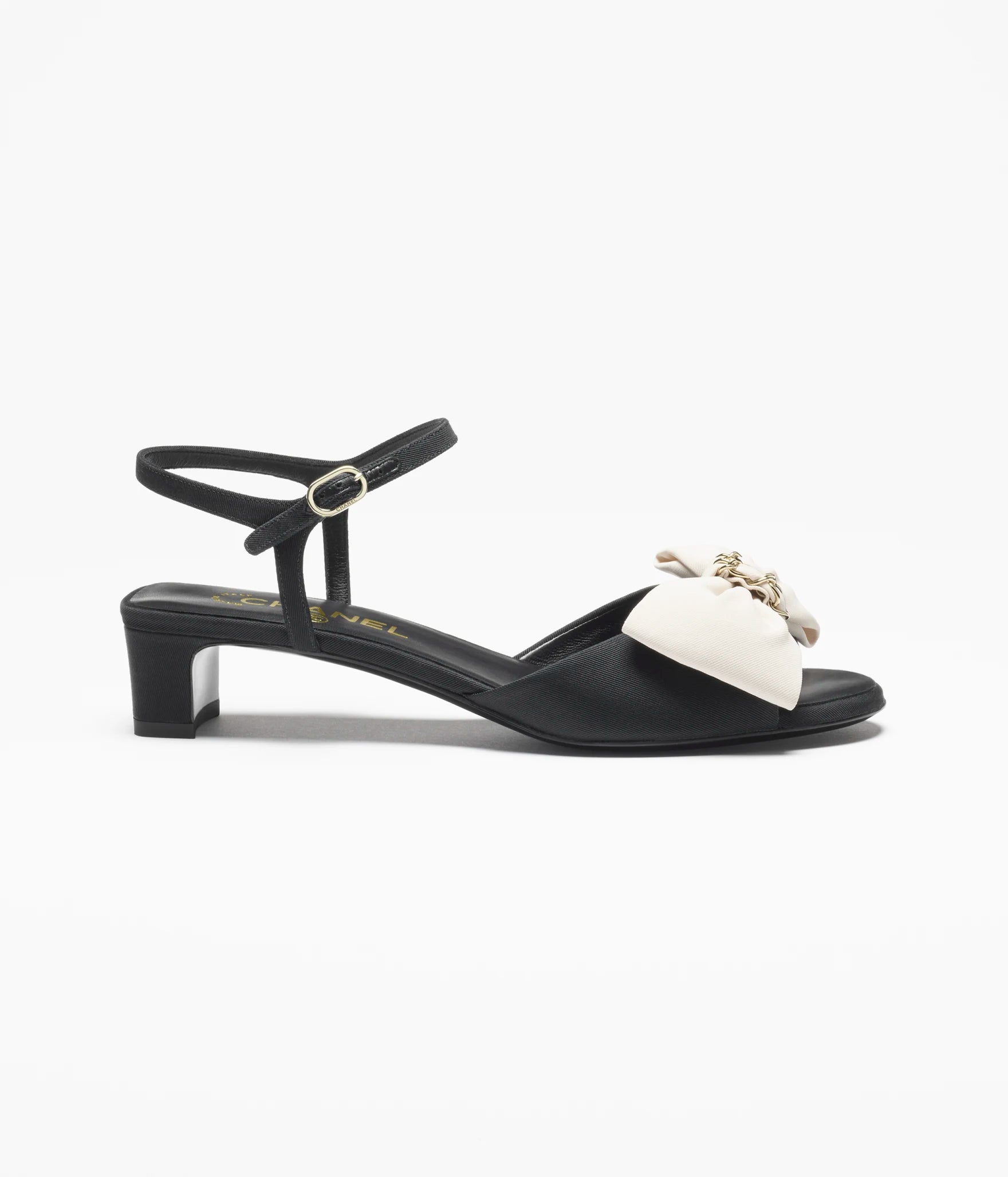 CHANEL SANDALS   Grosgrain
