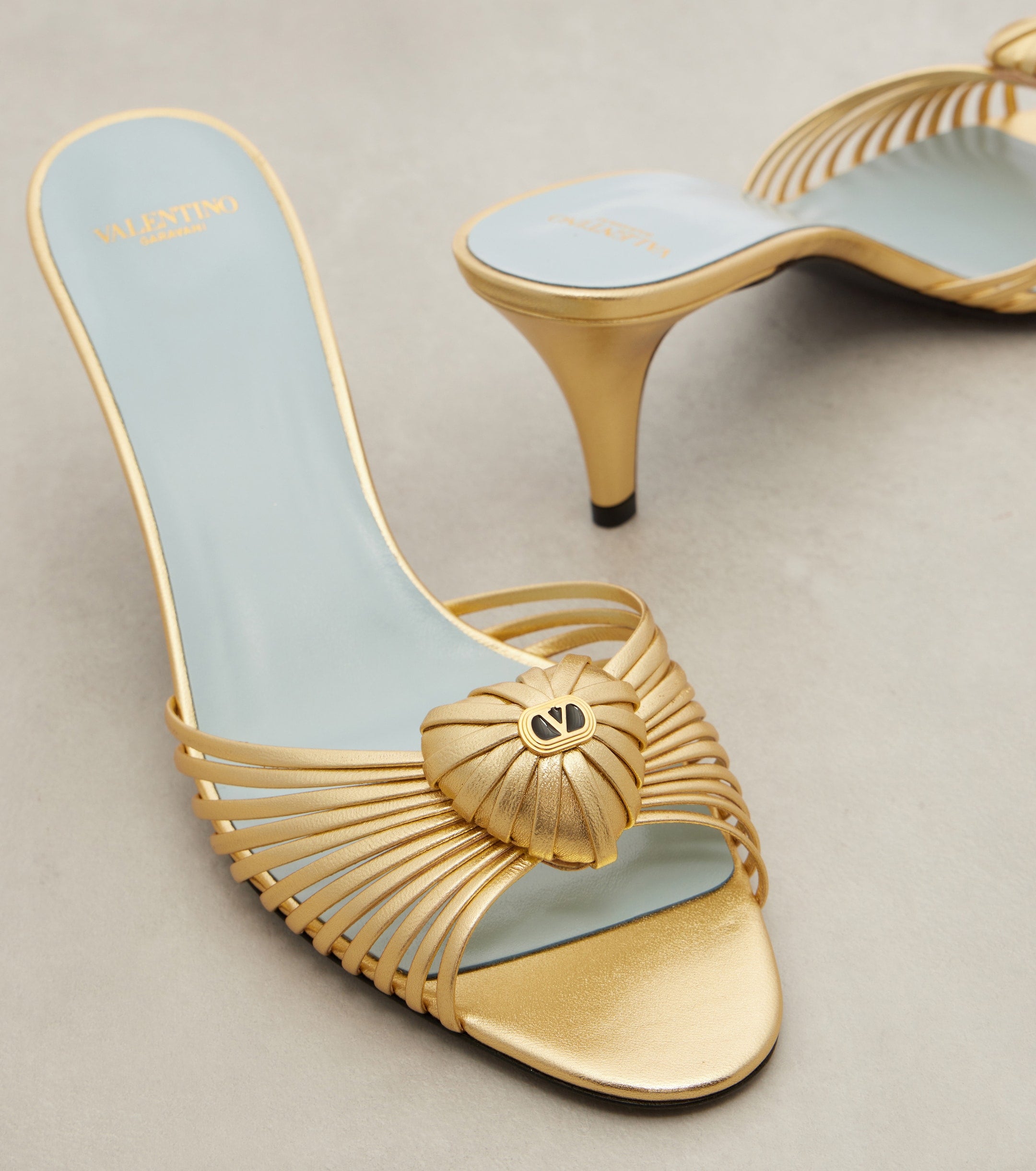Valentino Heart detailed Mule – Coco Et Loco