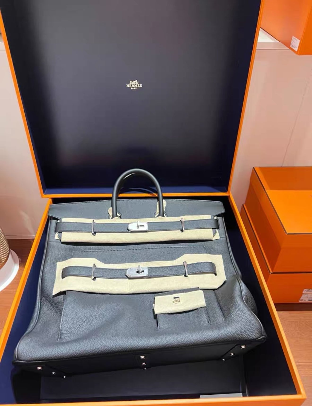 Hermès Multipockets Birkin HAC 50 – Coco Et Loco
